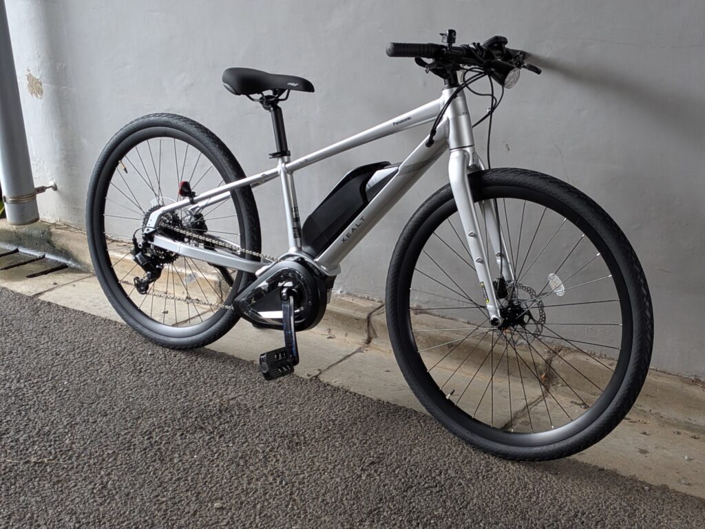 パナソニックのXEALT L3（ゼオルト エルスリー）ライトスポーツe-Bike（クロスバイク型電動アシスト自転車）